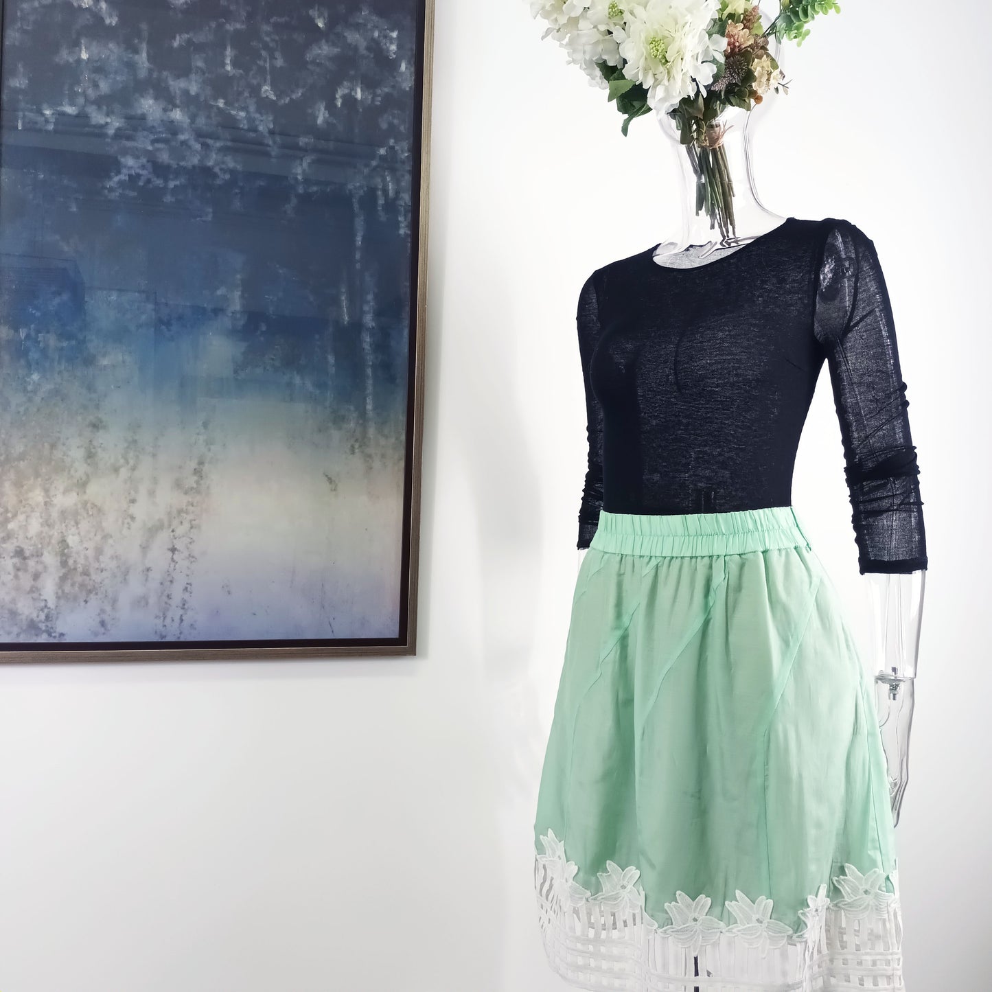 Candy color silk elastic waist lined skirt in bold white lace hem