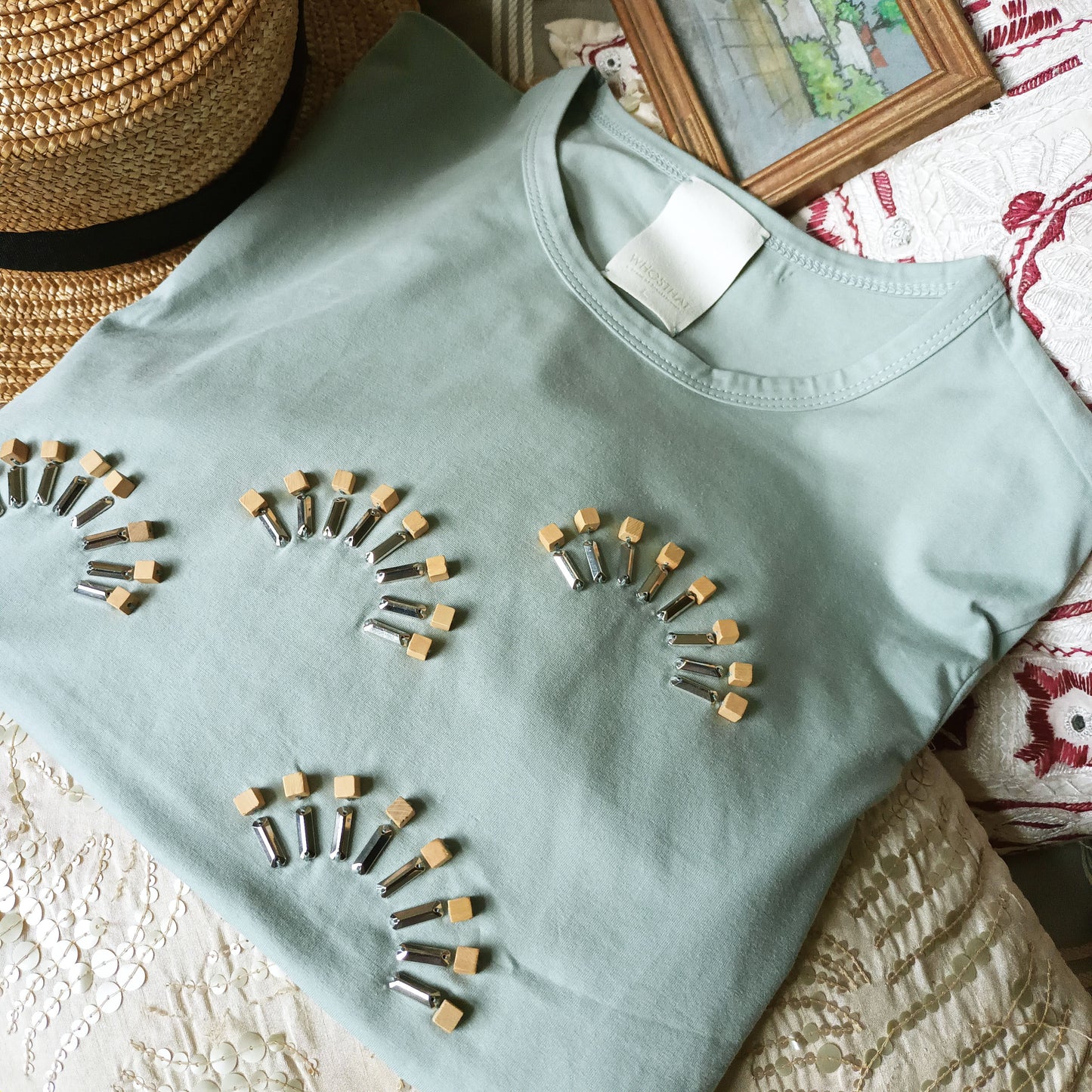 Creative hand stitch wood beads basic straight cut high-end smart casual cotton tee