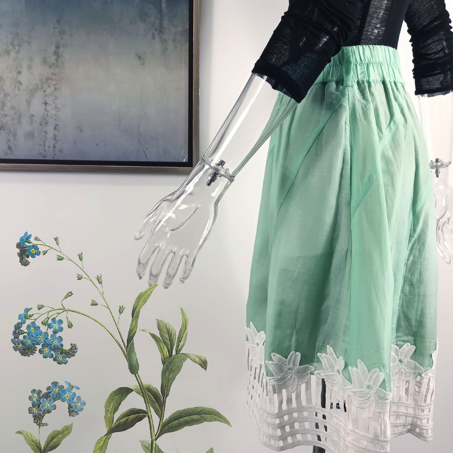 Candy color silk elastic waist lined skirt in bold white lace hem