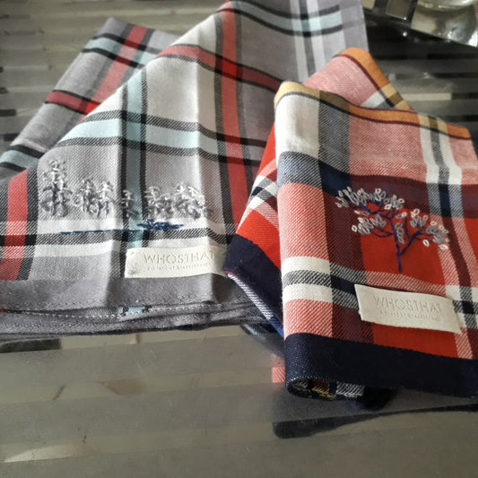 Hand embroidery pure cotton plaid handkerchief pocket square