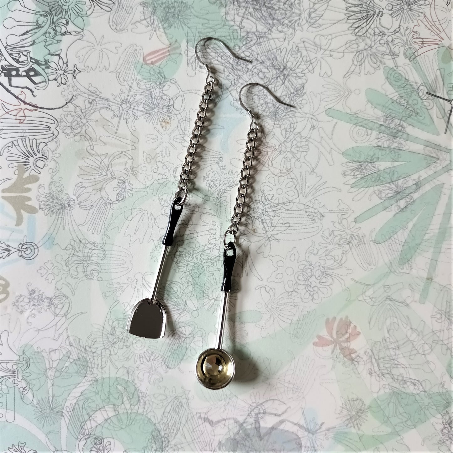 Playful Pick & Pair miniature kitchen gadgets 925silver earrings ear pins