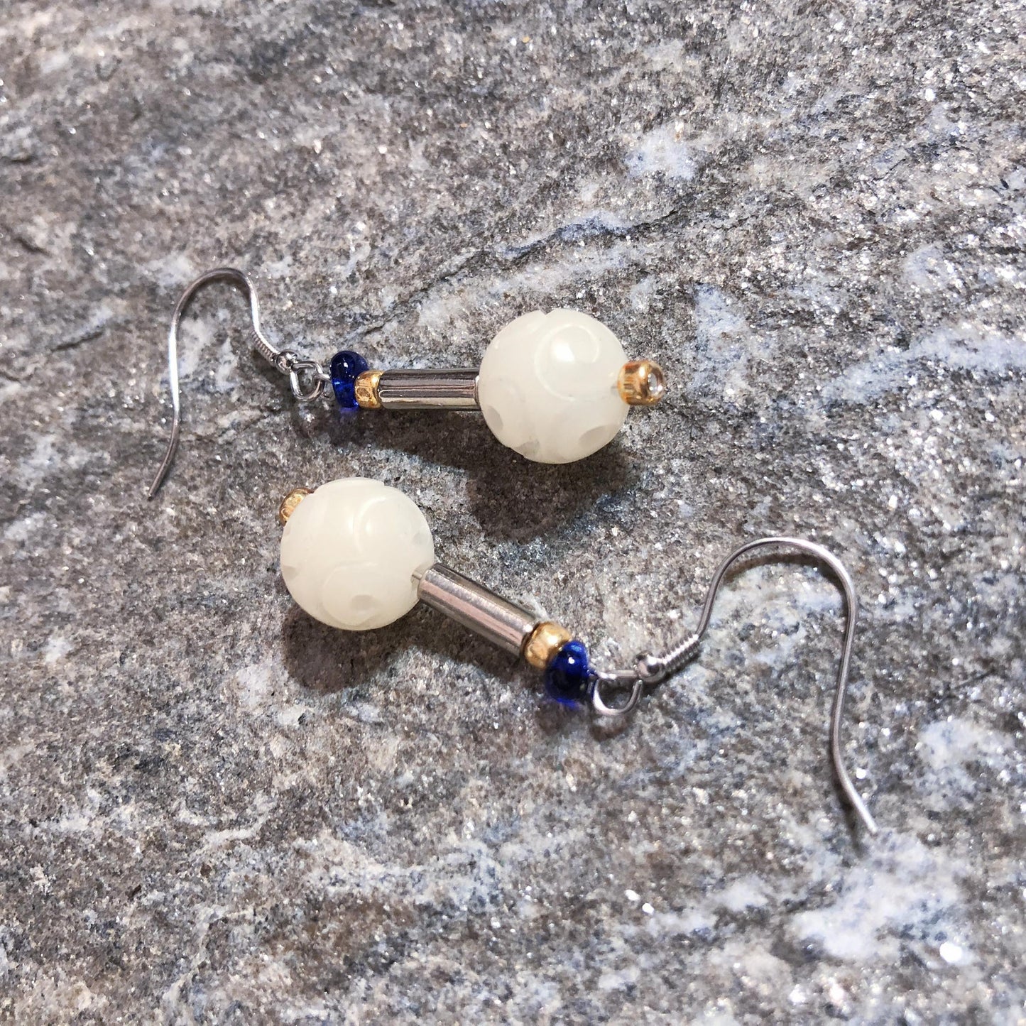 Nut Crafted 925 silver earrings