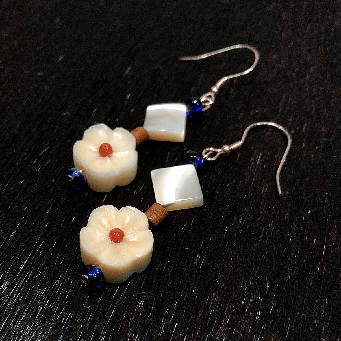 Nut Crafted 925 silver earrings