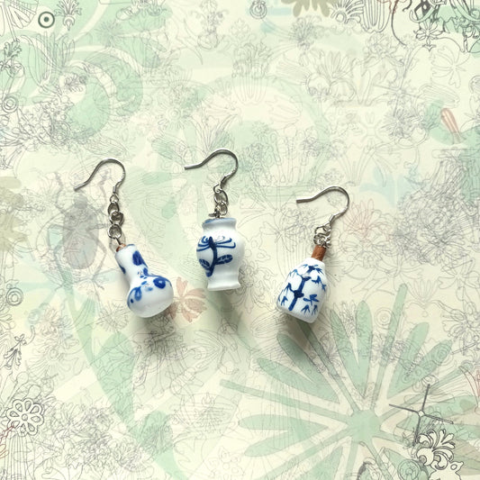 *Miniature Series* Chinese Blue & White Mini Vase 925 silver earrings