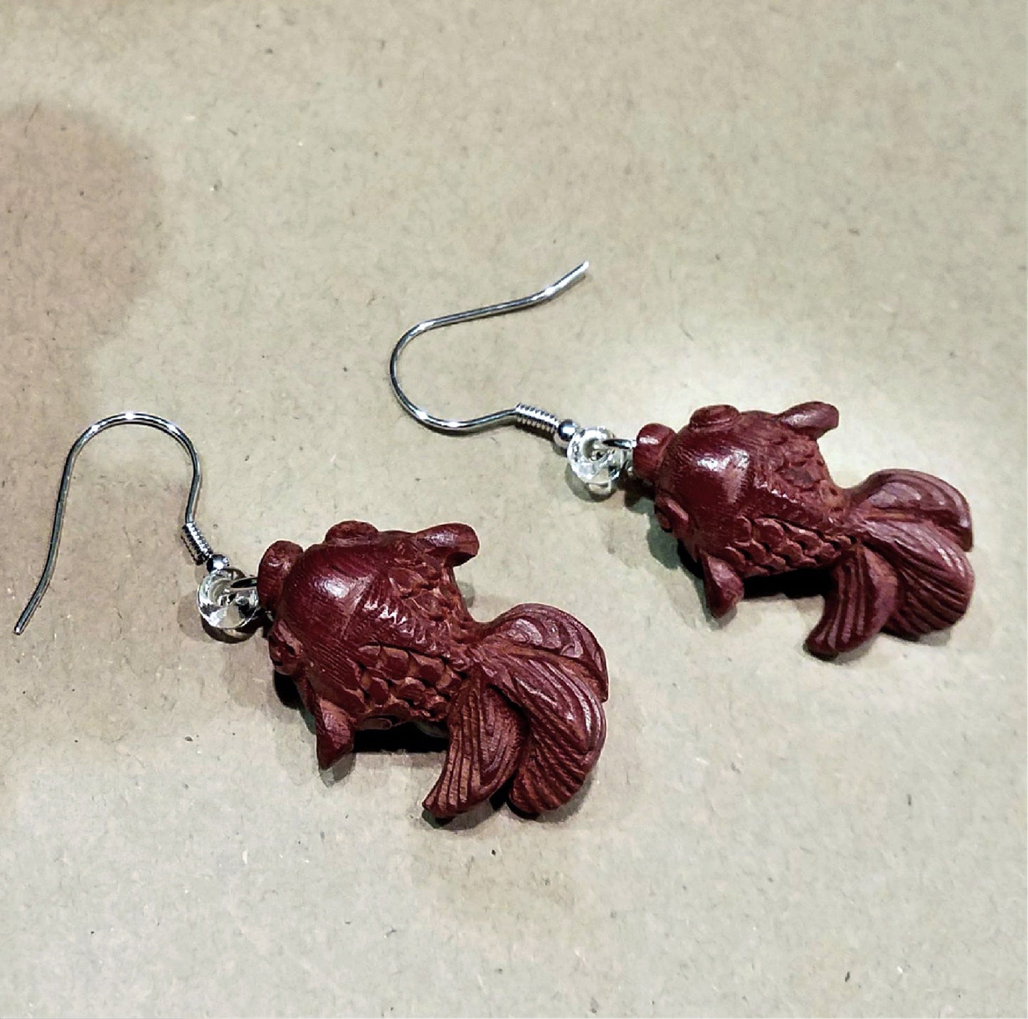Scented red Sandalwood crafted smiling goldfish 925 silver platinum plated ear-pins