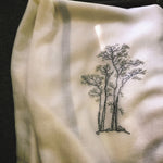 超細300支純羊絨圍巾手繡貓與樹圖案
